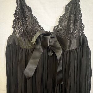 Vintage Victoria Secret Black Lace Babydoll Slip- Y2K Lingerie, Tank Medium